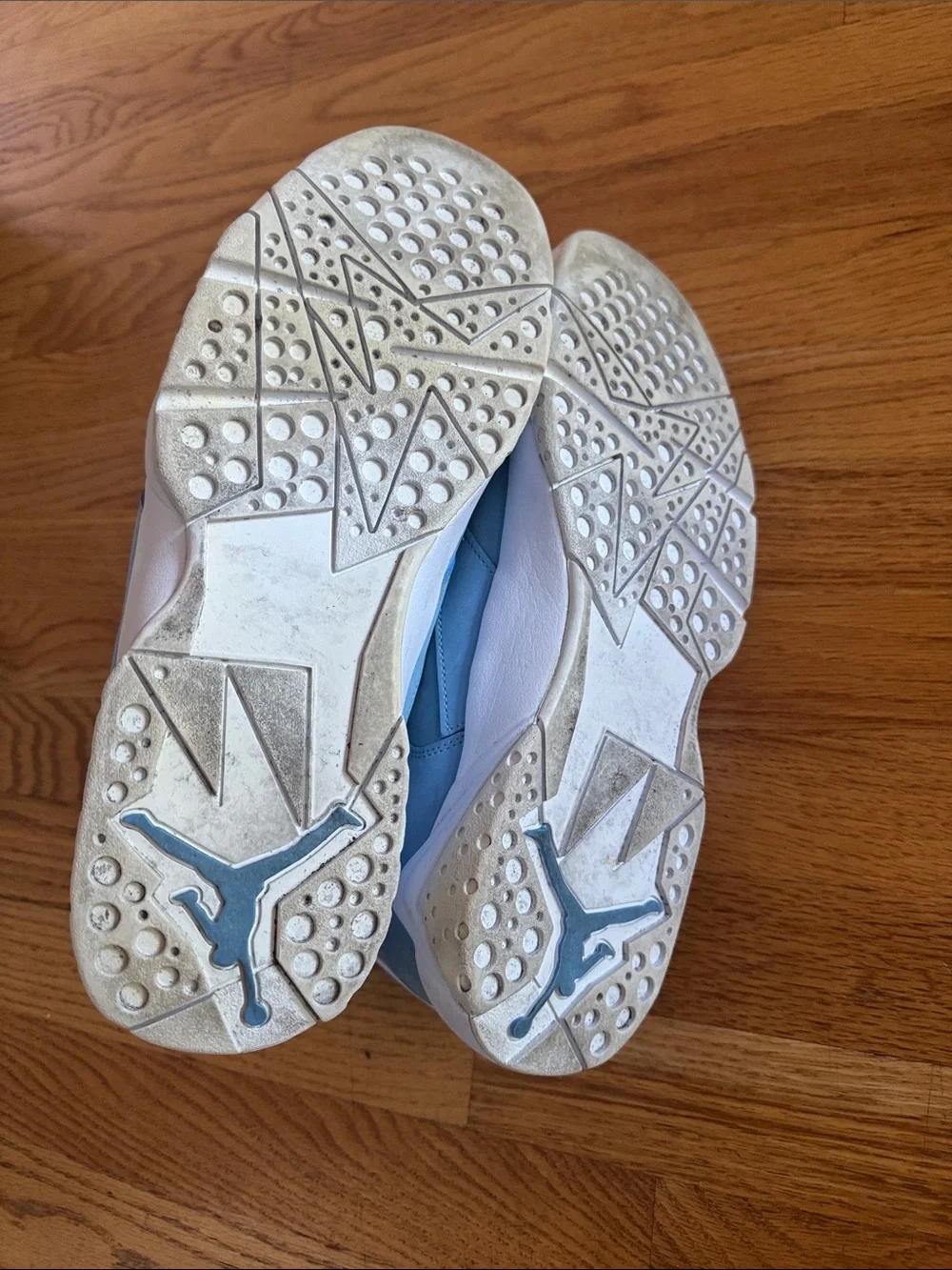 Air Jordan Men's 23 7 Retro Light Blue and White